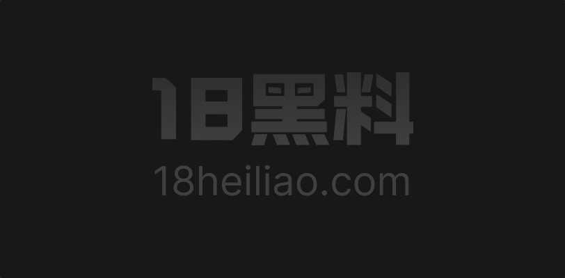 OnlyFans翘臀女神 ssrpeach 剧情演绎父女乱伦 亲生父亲无套狂干JK女儿 压腿爆操内射到流出白浆 - 图1